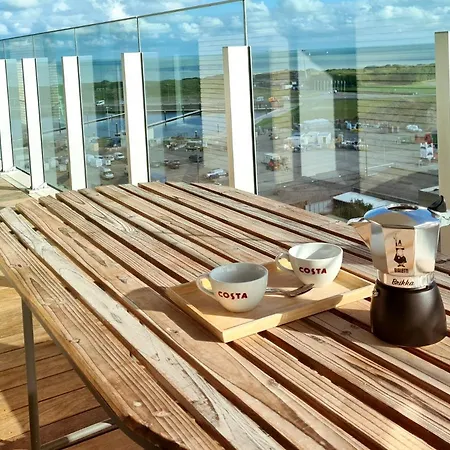 Park Tower Sea View With Pool And Gym *