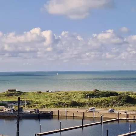 Park Tower Sea View With Pool And Gym Ostende