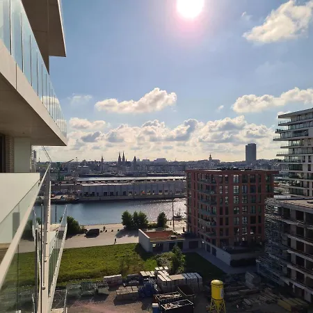 Apartman Park Tower Sea View With Pool And Gym