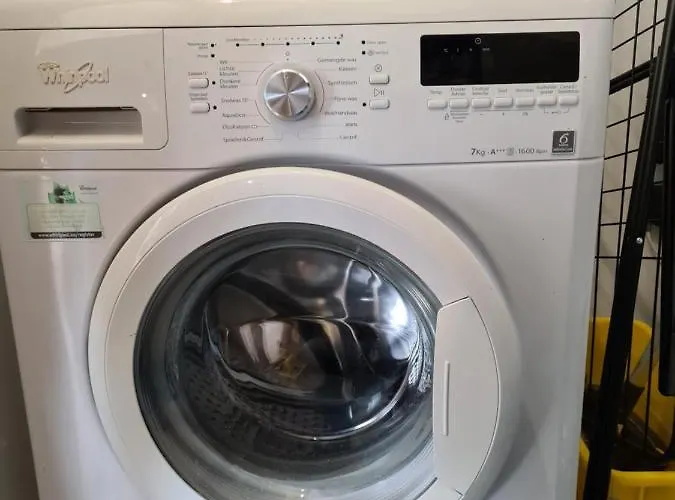 Appartement Park Tower Sea View With Pool And Gym Oostende