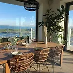 アパート Park Tower Sea View With Pool And Gym オステンド