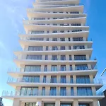 Park Tower Sea View With Pool And Gym アパート *